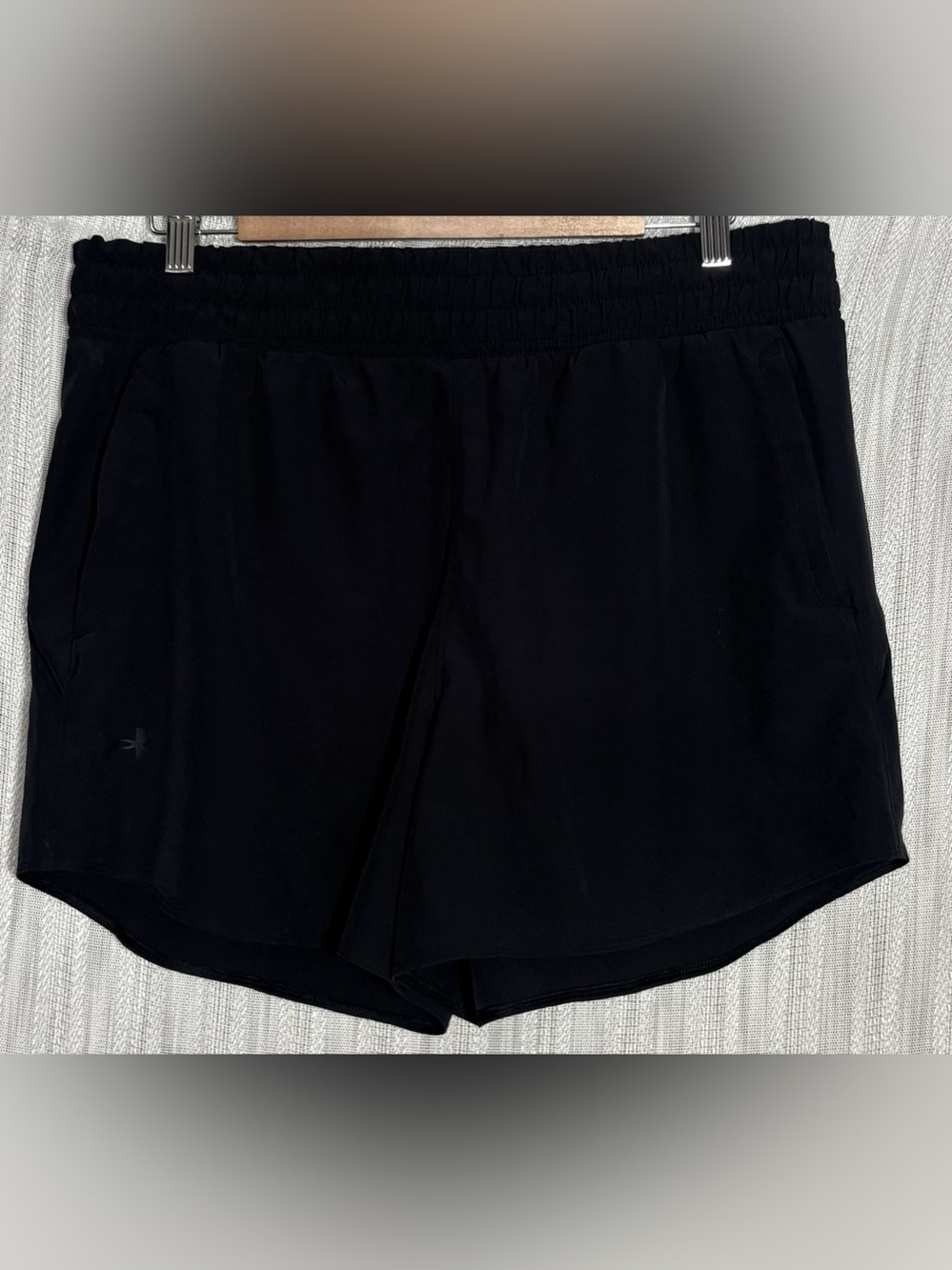 Under Armour Men's Athletic Shorts Black XL